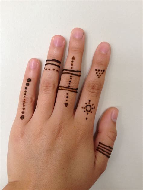 Https://favs.pics/tattoo/finger Henna Tattoo Designs