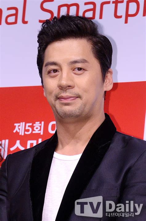 권오중은 우리 19금 안 하기로 했잖아. 권오중 과거 발언 "아내와 신혼집, 보증금 1500만원짜리 반지하"