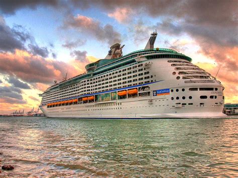 Royal caribbean | Oasis Of The Seas | Amazing Places: Royal Caribbean ...