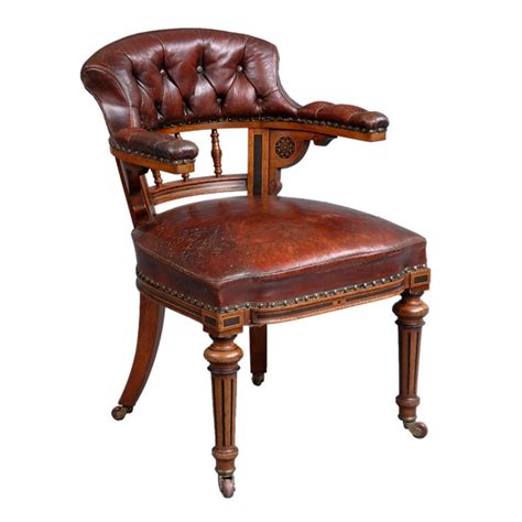 Firm seat with upright supportive back.… 6716_1x.jpg