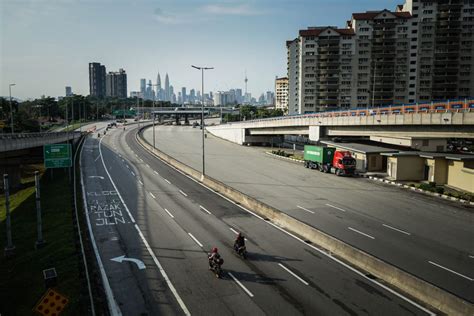Tersedia 11528 hotel dan akomodasi liburan lainnya saat ini. Kuala Lumpur is bizarrely empty