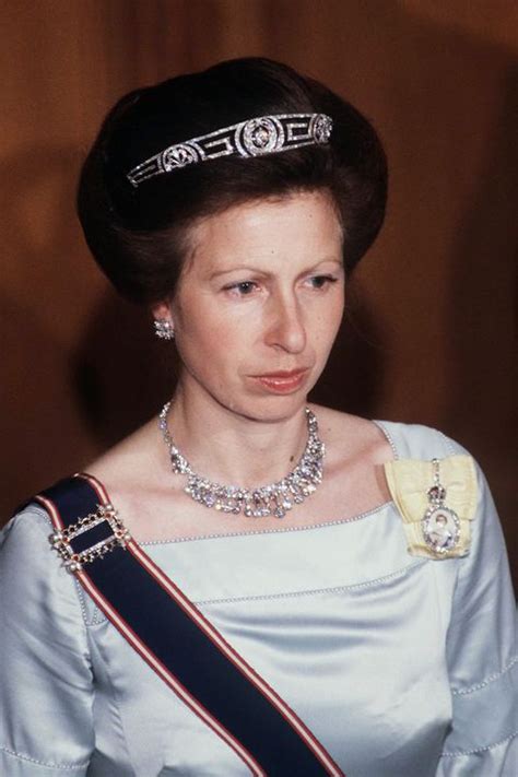 Princess Anne Jewelry Collection Queen Elizabeth S Tiaras Photos Of