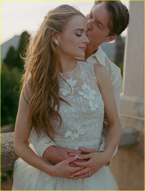 Photo Joey King Steven Piet Wedding Photos Photo Just Jared Entertainment News