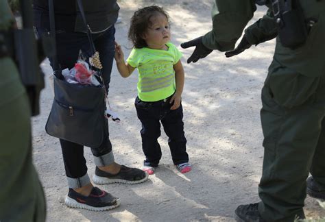 There Are Nearly 12000 Undocumented Immigrant Kids In Hhs Custody