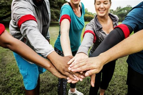 3 Spring Team Building Activities And Games For Adults Seven Events