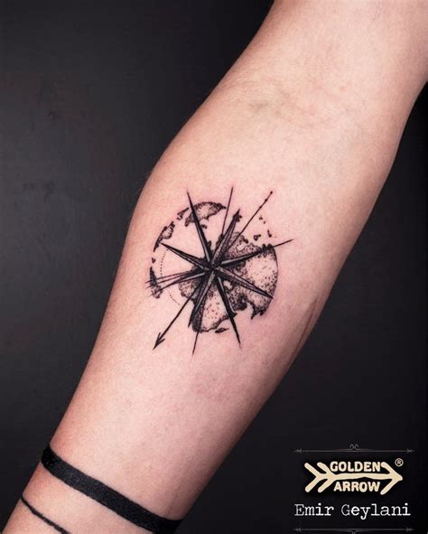 An Abstract World Compass Omar Tatuajes Femeninos Tatuajes