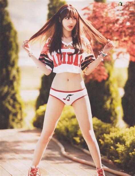 Netizens Claim That Shes The Sexiest Kpop Idol Daily K Pop News