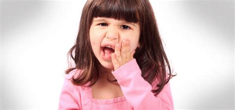 Hal ini disebut dengan pulpitis. Apa Obat Sakit Gigi Untuk Anak Yang Paling Ampuh? | Media ...