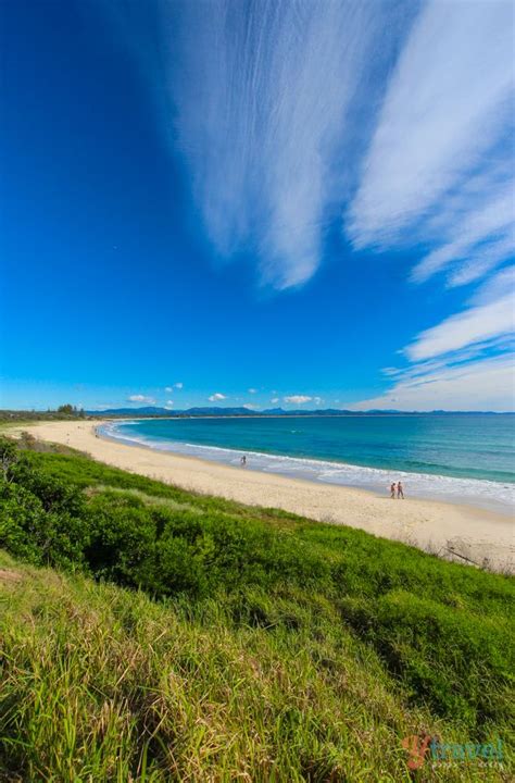 5 stunning byron bay beaches you must set foot on places places to go byron bay beach