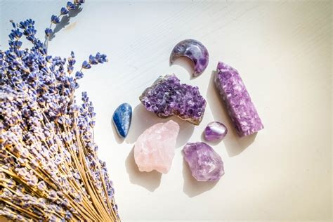 How To Use Reiki Crystals For Maximum Energy Healing Benefits