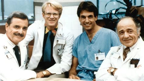 Watch St. Elsewhere(1982) Online Free, St. Elsewhere All Seasons - Ideaflicks