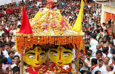 10 Famous Festivals Celebrated In Uttarakhand Tusk Travel Blog