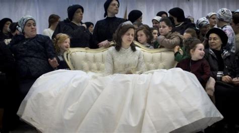 A Glimpse Into Israels Ultra Orthodox Jewish Wedding