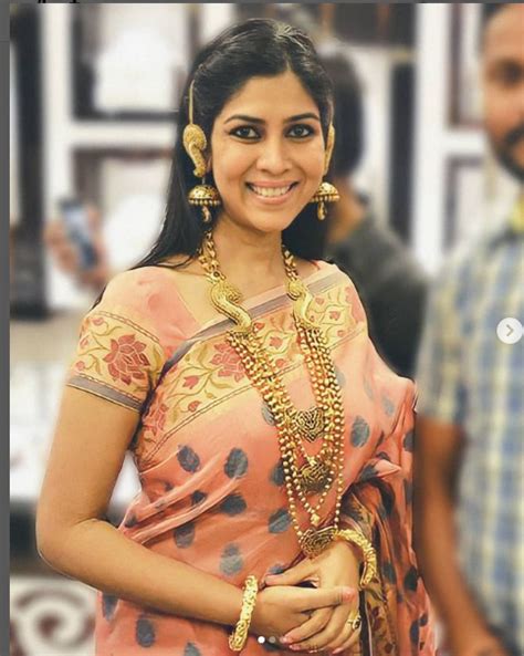 Sakshi Tanwar In Saree Photos 5 Beautiful Photos From Insta