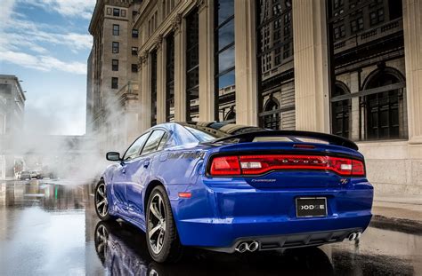Dodge Charger Wallpaper And Background Image 1600x1052