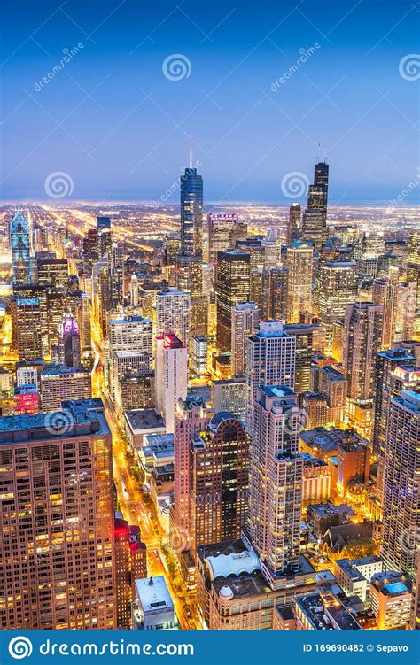 Chicago Il Usa Aerial Cityscape At Twilight Stock Photo Image Of