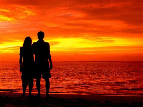 Romantic Couple On Beach Sea Red Sky Sunset Wallpaper Hd