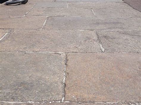 Hier finden sie granitplatten in angebot in allen möglichen varianten von moderne granitplatten günstig in unterschiedlichen größen für alles menschen: alte Granitplatten | Granitpflaster, Granit, Granitplatten