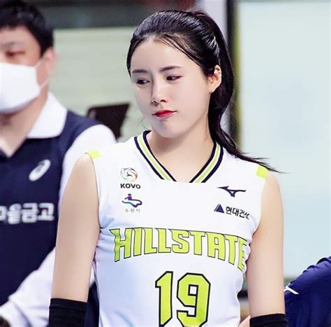 49,601 likes · 161 talking about this. Lee Da Yeong - Ngôi sao nổi loạn bỗng biến thành MC nổi tiếng