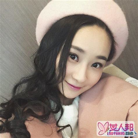 C em am em 你說你愛了不該愛的人 你的心中滿是傷痕 f c dm g 你說你犯了不該犯的錯 心中滿是悔恨. 《最好的我們》簡單扮演者陳夢希個人資料及男友曝光 - 壹讀