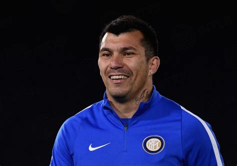 Jun 08, 2021 · walter sabatini, dirigente del área técnica del bologna de italia, reconoció ayer el interés de boca juniors por el futbolista gary medel, quien ya jugara en el club xeneize desde mediados de. Gary Medel | Inter de milán, Milán