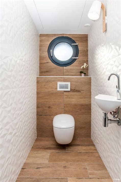 A Contemporary Guest Toilet With Wood Inspired Tiles Geometric White