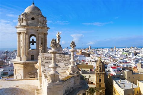 Trip To Cadiz What To See In A Beautiful Spanish City