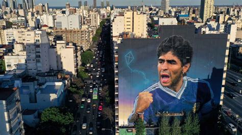 Massive Diego Maradona Mural Unveiled In Buenos Aires Ahead Of 2022 World Cup Nbc 5 Dallas