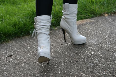 Carvela Sizzle White Leather Stiletto Platform Calf Boot Flickr
