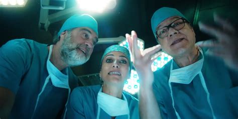 Film streaming » commedia » si vive una volta sola (2020). Si vive una volta sola: il trailer del film di Carlo ...