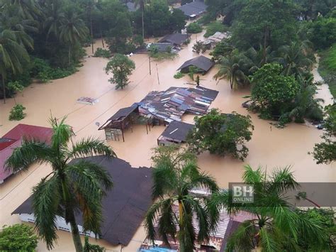 Foto Foto Banjir Johor Malaysia Awal Tahun Rumah Terendam Air My Xxx Hot Girl