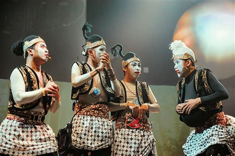 Kesenian Drama Tradisional Indonesia Yang Wajib Kita Ketahui