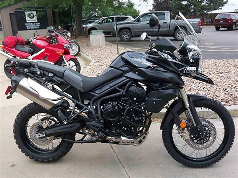 The engine is paired with a six speed transmission and delivers a fuel consumption of 41 mpg in the city and 63 mpg on the highway. 2012 Triumph Tiger 800 XC Photos, Informations, Articles ...
