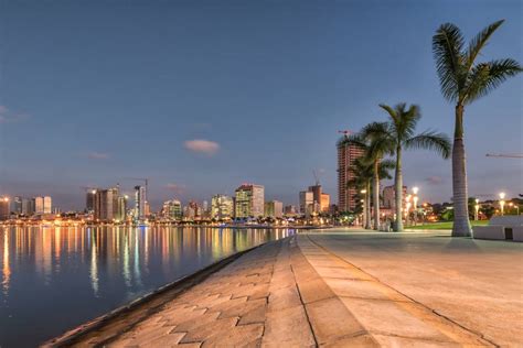 Luanda A Baía Dá Lhe As Boas Vindas Com Fotos