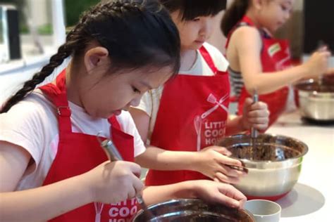 The 5 Best Baking Classes Your Kids Must Attend In