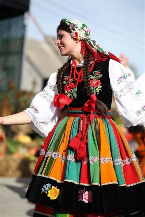 Polish Folk Costumes Polskie Stroje Ludowe Folk Costume Costumes