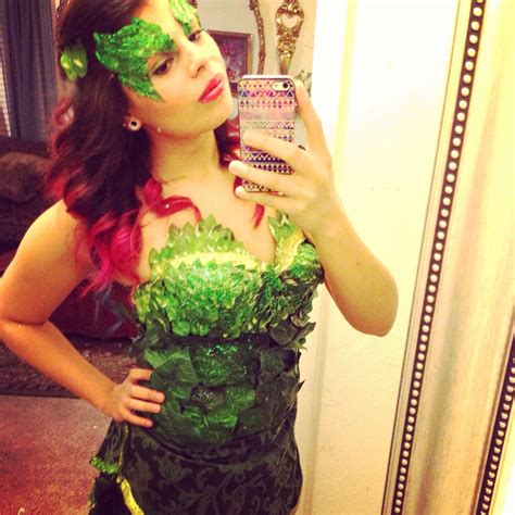 We did not find results for: My poison ivy diy costume! Hot glued leaves from old floral decorations. | Halloween carnival ...