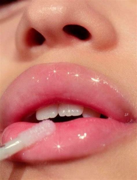 ⥋ Pinterest Elleluhvv Clear Lip Gloss Glossy Lips Lips