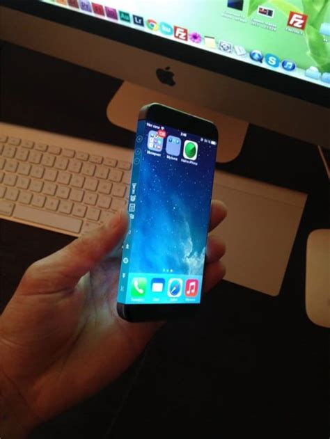 New Iphone 6 Concept Sports Appealing Three Sided Display