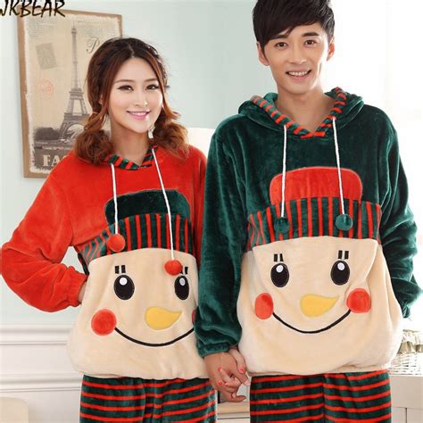 list 98 pictures cute couple christmas pajamas pictures completed