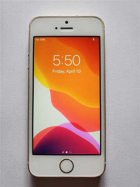 Apple Iphone Se 1st Gen 2016 Verizon Gold 32gb A1662 Luej71606