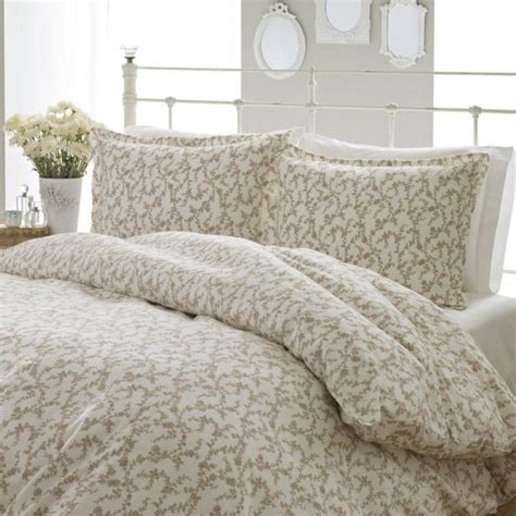 The laura ashley® charlotte comforter proves the timeless appeal of blue and white porcelain for a 21st century style bedroom. Laura Ashley Victoria 3-Piece Beige Full/Queen Comforter ...