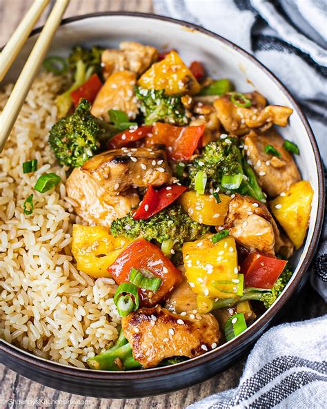 Add the garlic and ginger and fry for 2 mins. One-Pan Pineapple Chicken Teriyaki {Whole30} | Shuangy's ...