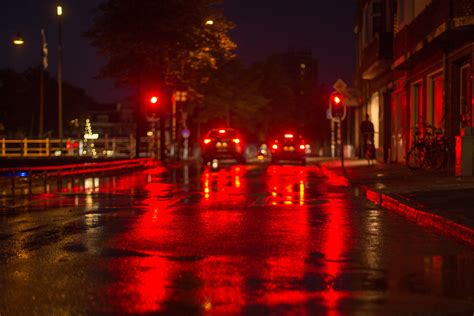 Fotos Gratis Ligero La Carretera Tráfico Noche Lluvia Mojado