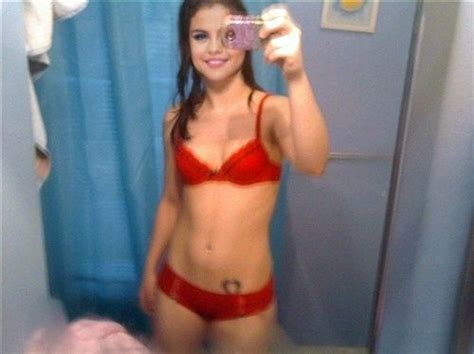 Fomosas Nua Fotos Reais De Selena Gomez Pelada Xvideos Top