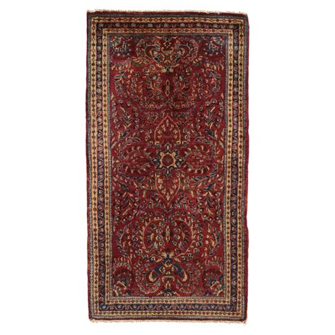 Antique Persian Sarouk Area Rug With American Traditional Style For