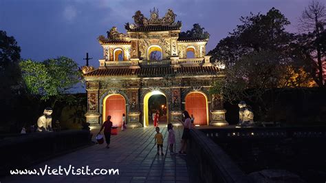 Hue Vietnam Where To Stay Visit Transport Page 1 A Visit In