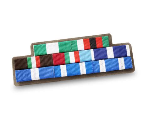 Redazioneweb@carabinieri.it, per tutto ciò che riguarda i contenuti del sito (contenuti redazionali, foto, video, grafici, musica, disegni, suoni e in genere qualsiasi materiale e servizi ivi presente), e per segnalazioni tecniche (mal funzionamenti, architettura del sito, strumenti di navigazione, ecc.). Componi i tuoi nastrini / medagliere - Negozio Militare