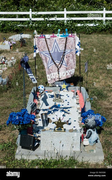 Dallas Cowboys Headstone