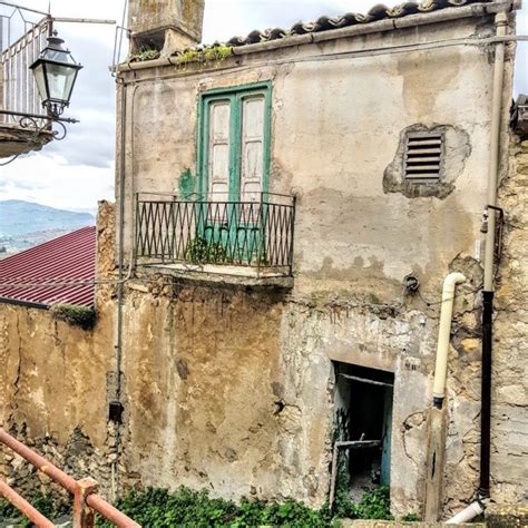What Are 1 Euro Houses In Italy Renovita